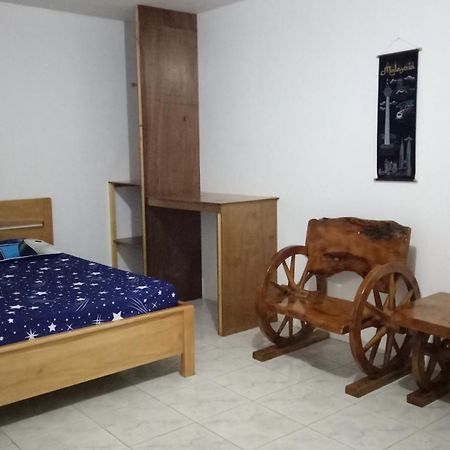 Kathleens Vacation Place Моалбоал Номер фото